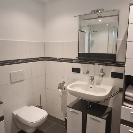 Schlossblick 公寓 基彭海姆